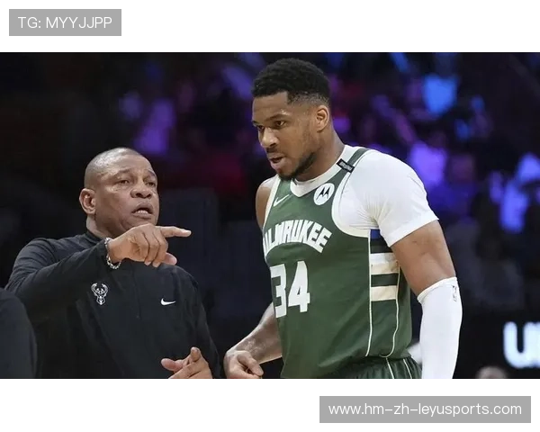 字母哥参加青年创业论坛，分享运动员退役后的转型经验